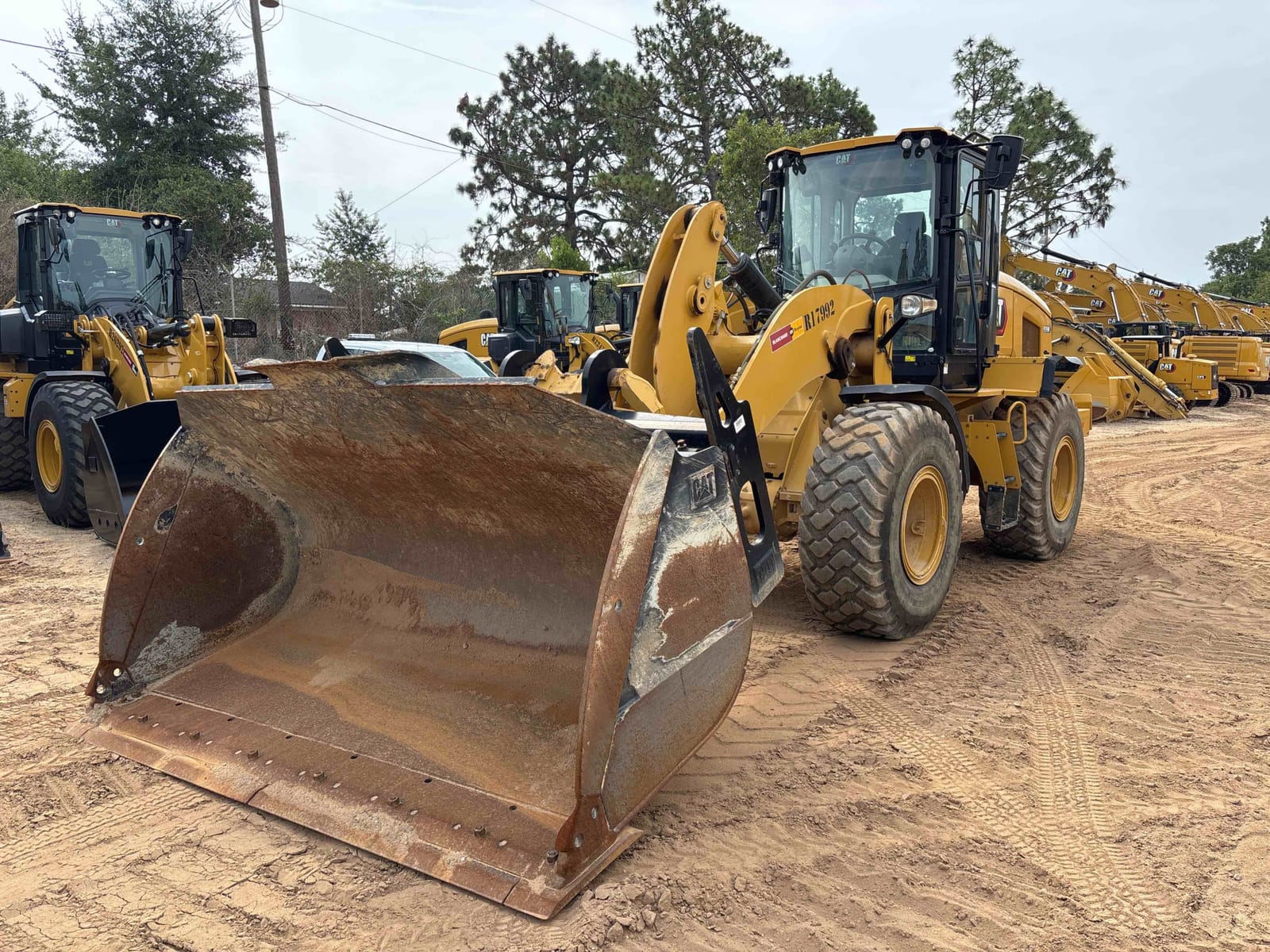 2023 Cat 926M