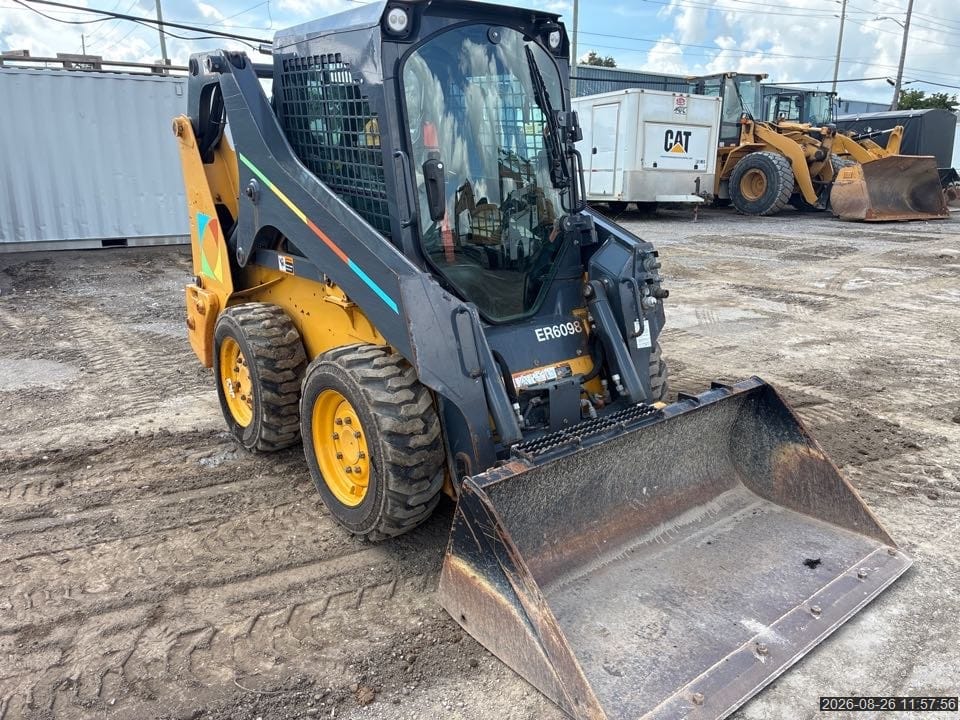 2021 JOHN DEERE 318G
