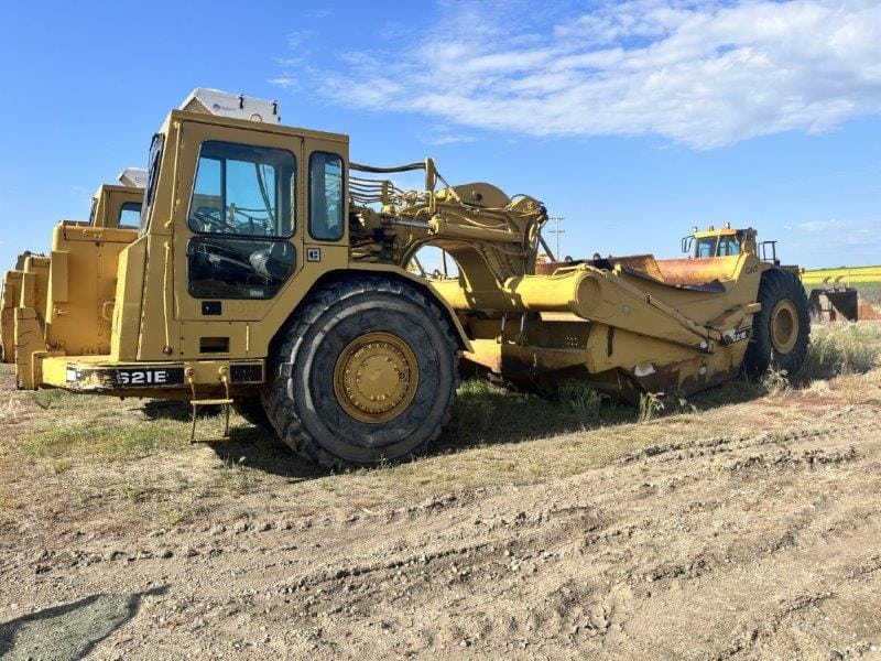 1988 CAT 621E