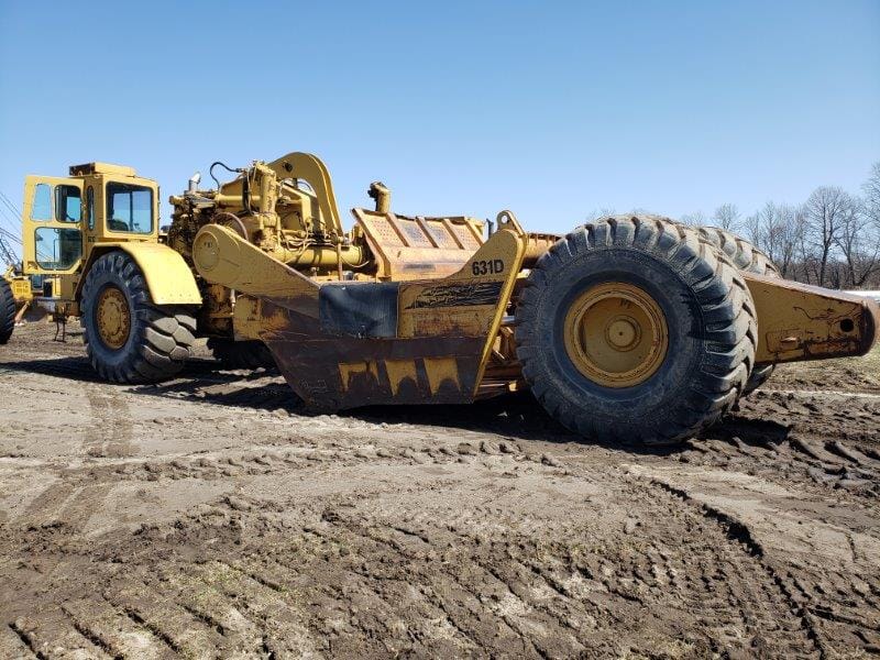 1984 CAT 631D