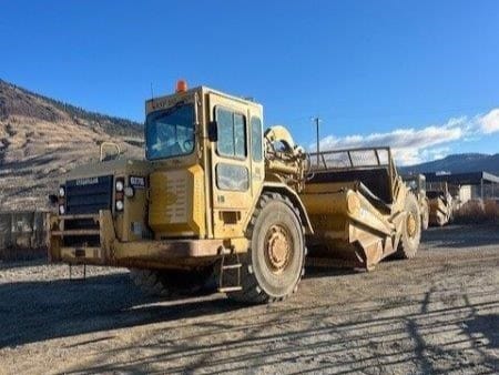 2000 CAT 												621G