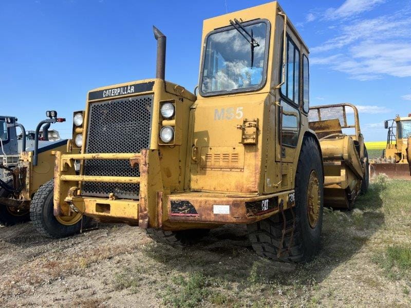 1989 CAT 621E