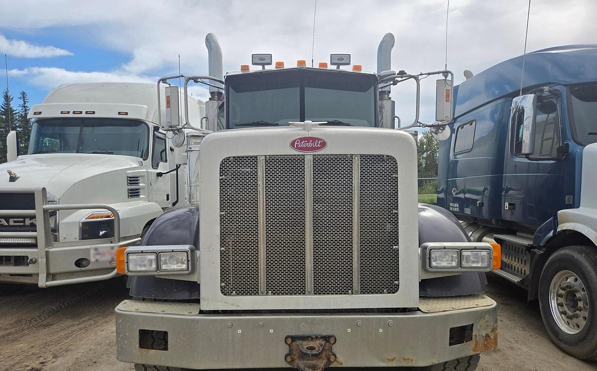 2008 Peterbilt 367 Water Truck