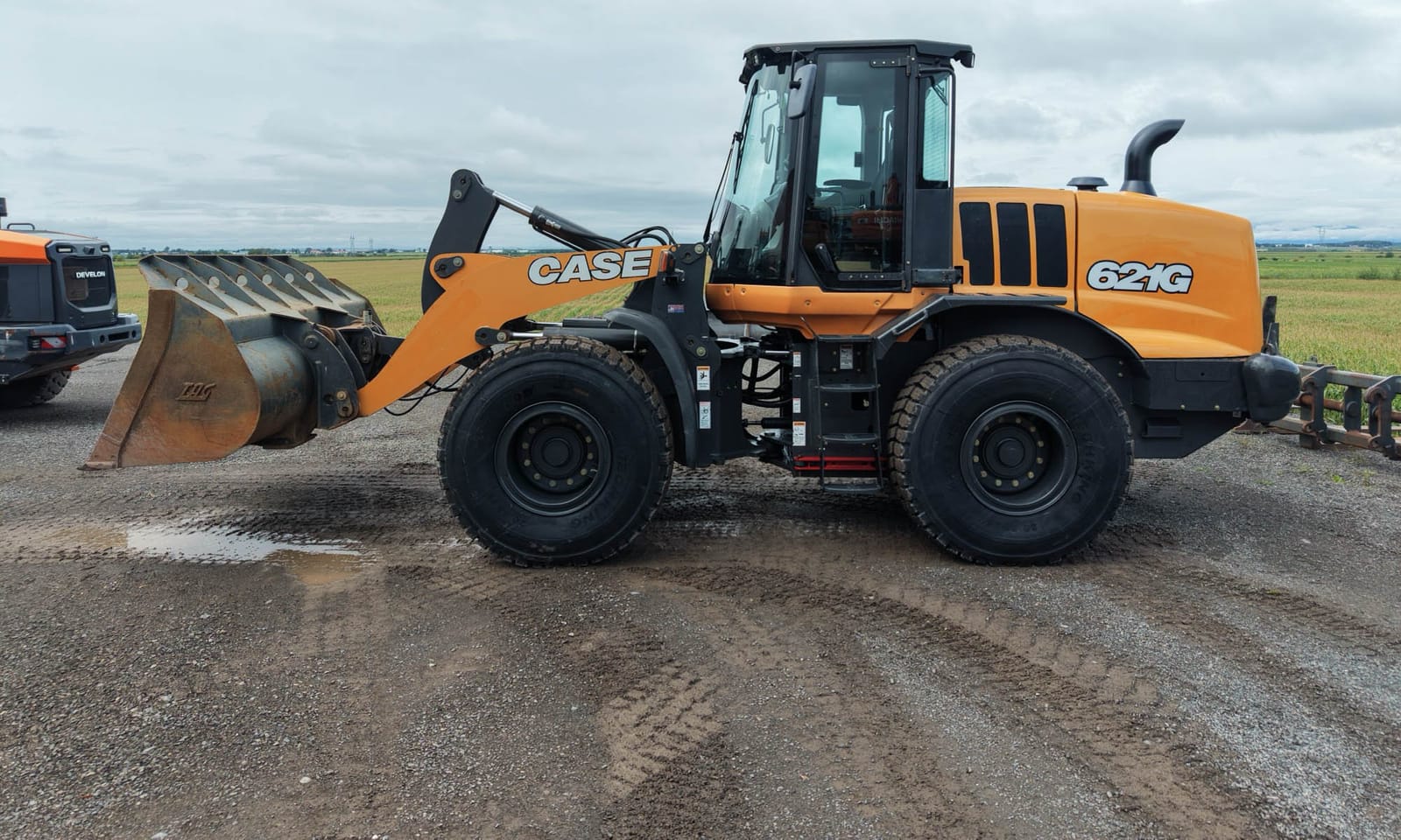 CASE 621G