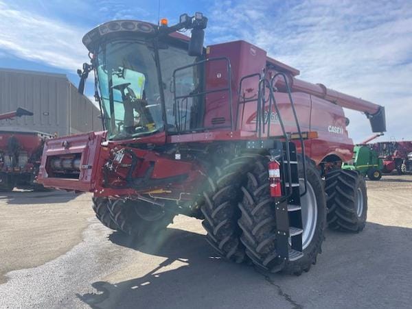 2025 Case IH 8260