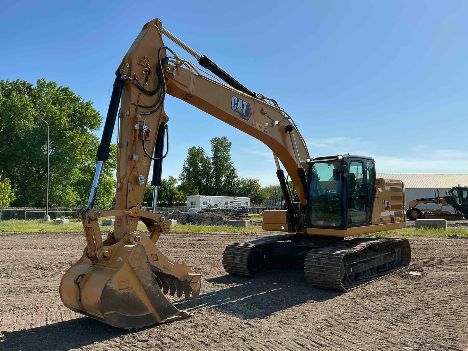 2020 Cat 323-079X