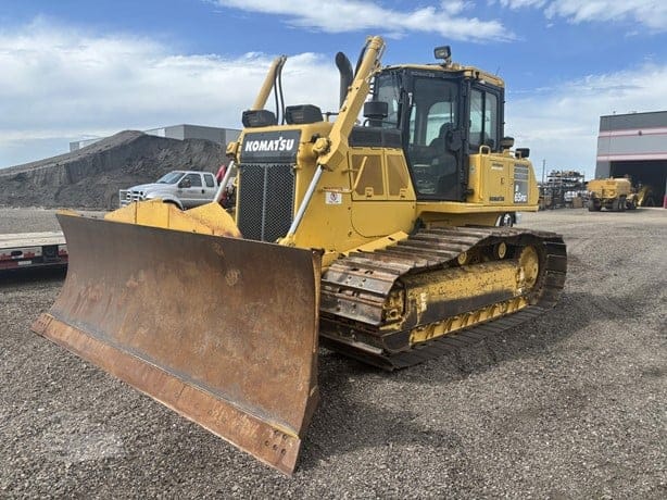 2018 KOMATSU D65PXI-18