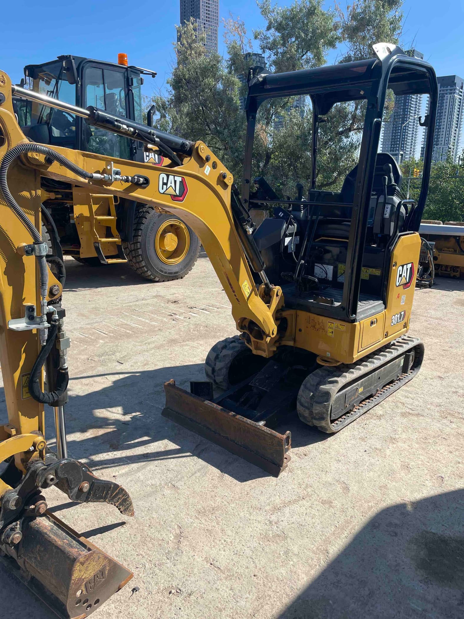 2022 CATERPILLAR 301 . 705CR
