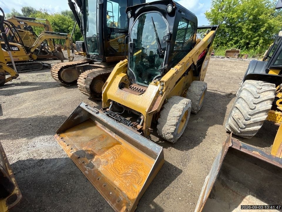 2021 CATERPILLAR 262D3