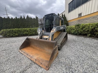 2011 John Deere 333D