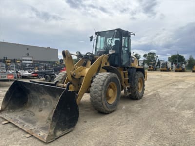 2019 Caterpillar 914M