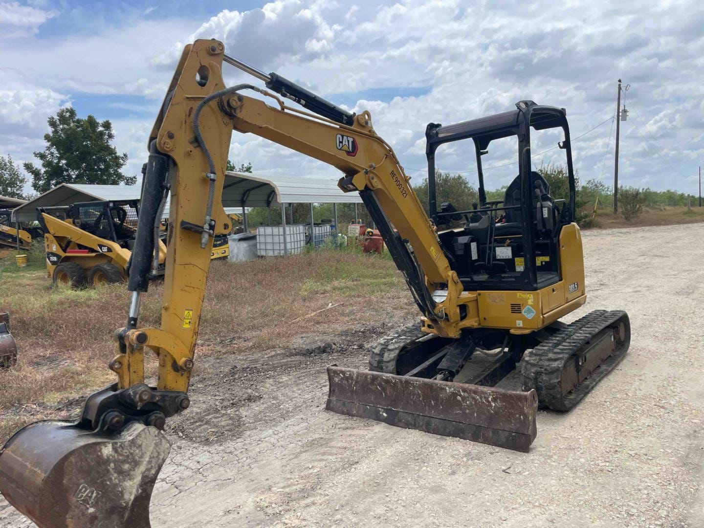 2021 CAT 303.5 CR