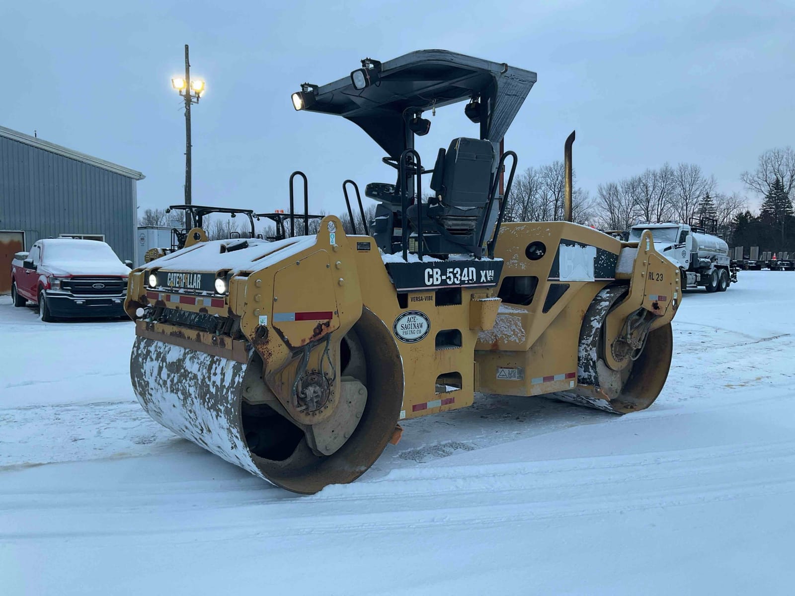 2004 Cat CB534DXW