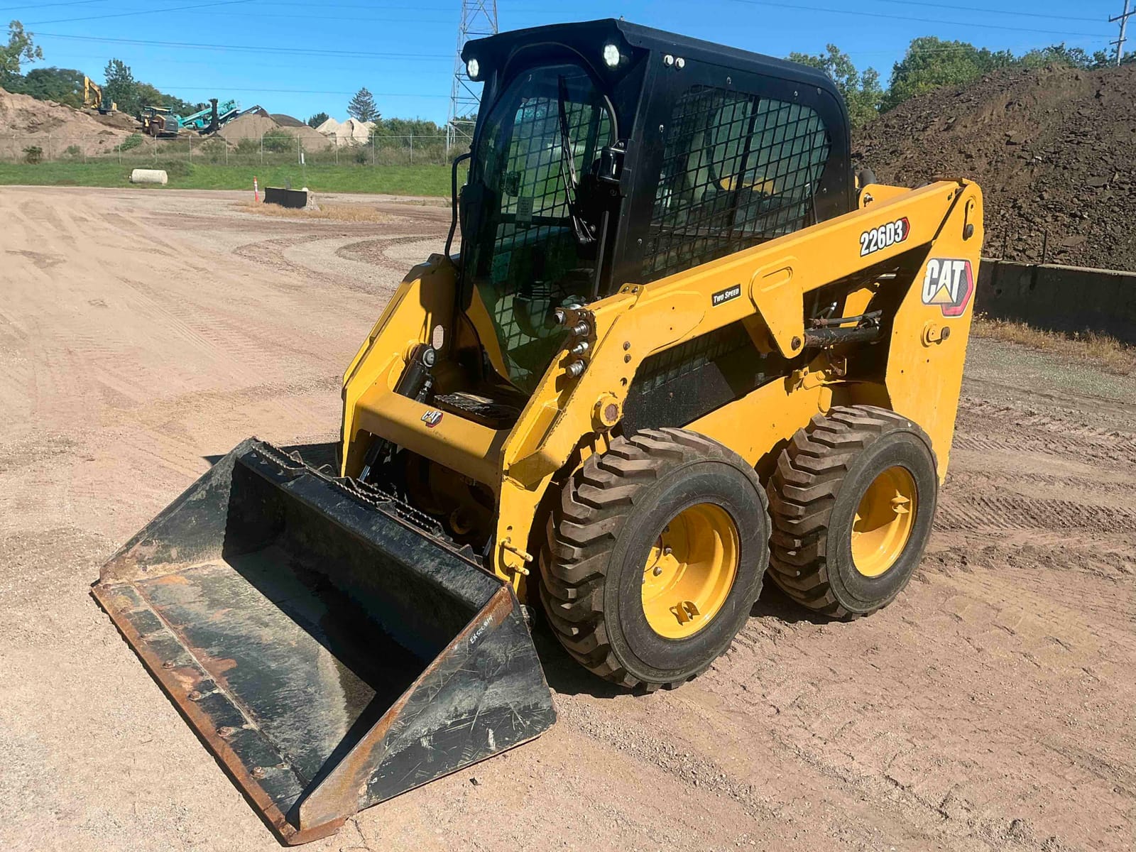 2022 Cat 226D3
