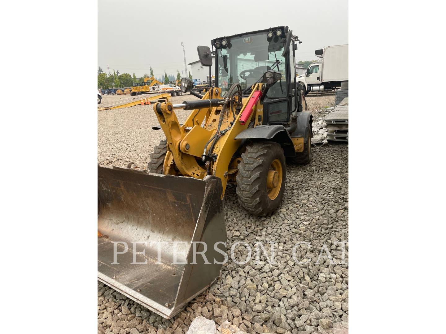 2023 Cat 906 Wheel Loader