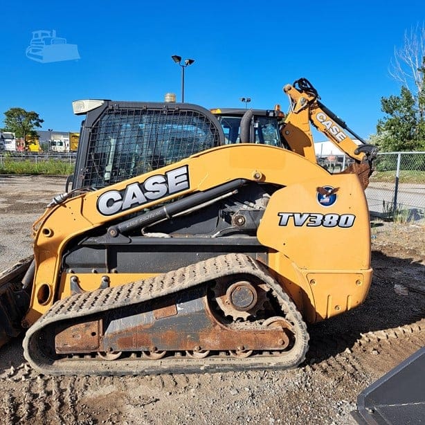 2013 CASE TV380