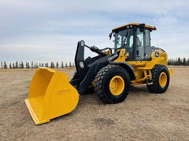 2020 DEERE 544L