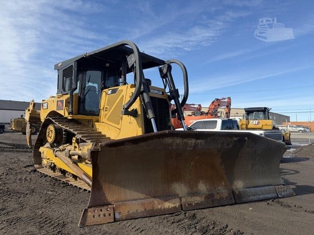 2014 CATERPILLAR D8T