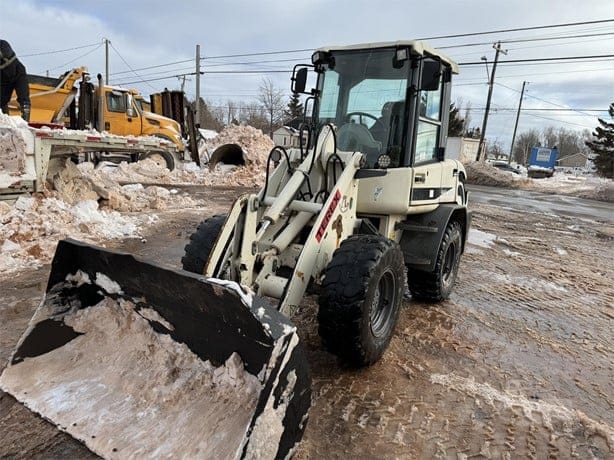 2002 TEREX SKL824