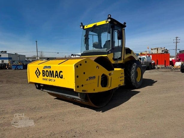 2021 BOMAG BW219DH-5