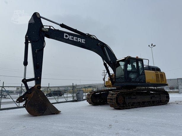 2019 DEERE 300G LC