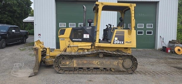 2009 KOMATSU D39EX-21