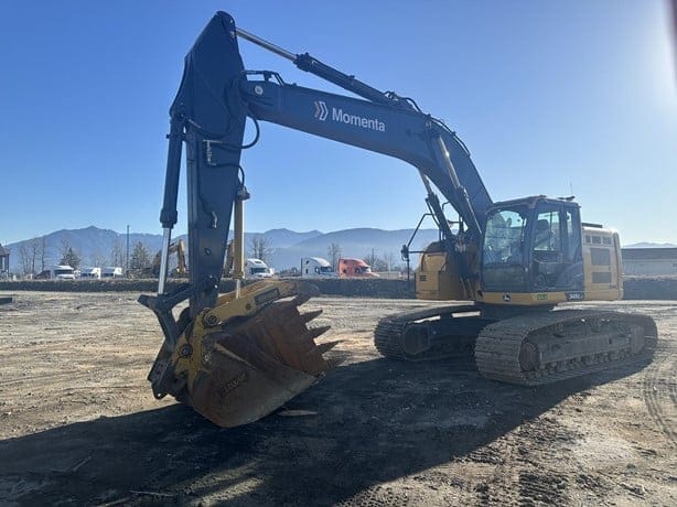 2022 DEERE 345G LC