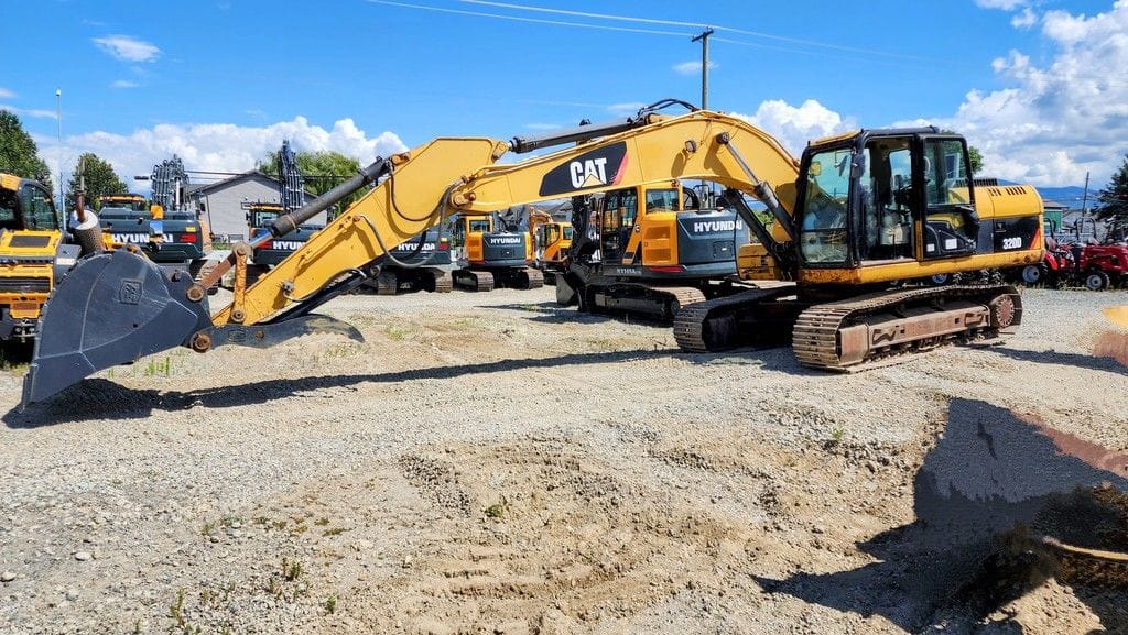 2011 CATERPILLAR 320D-E