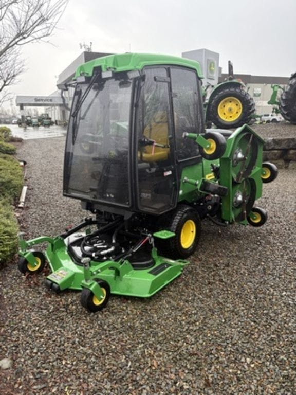2025 John Deere 1600