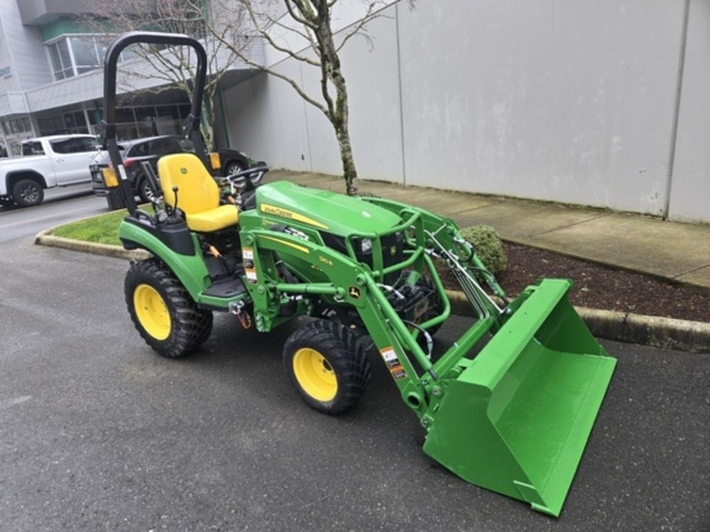 2023 John Deere 2025R