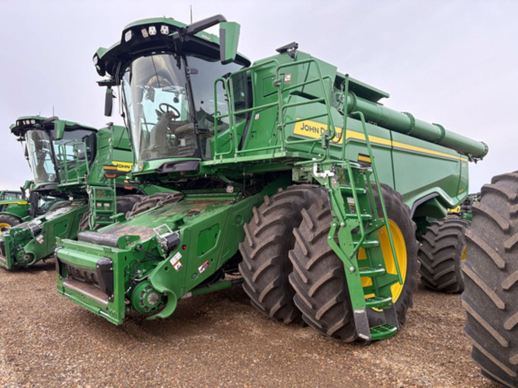 2025 John Deere X9 1100