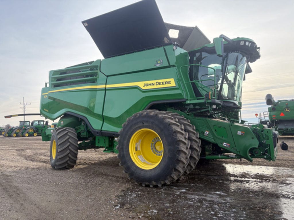 2022 John Deere X9 1000