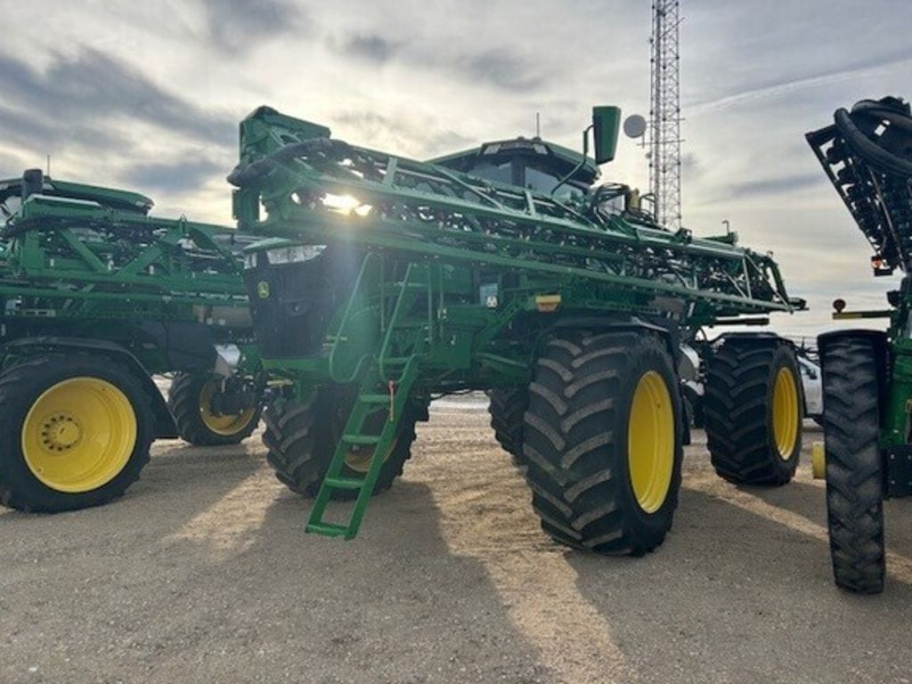 2025 John Deere 616R