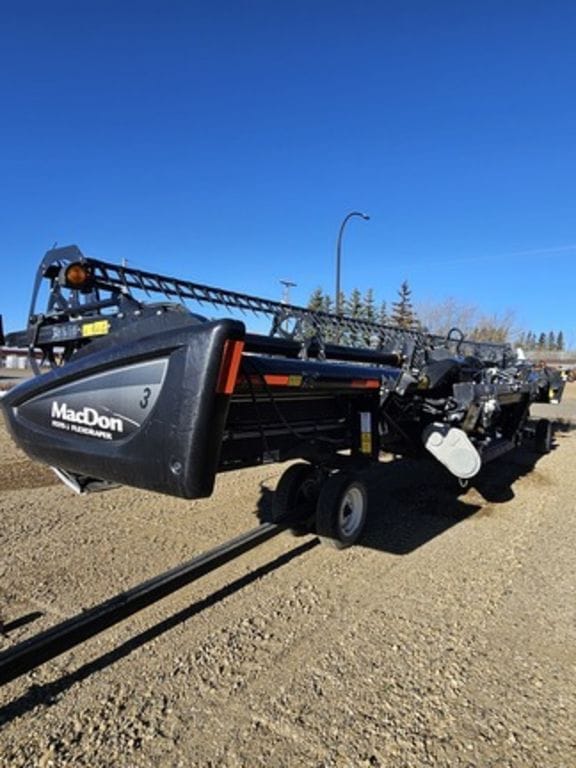 2018 MacDon FD75 35'