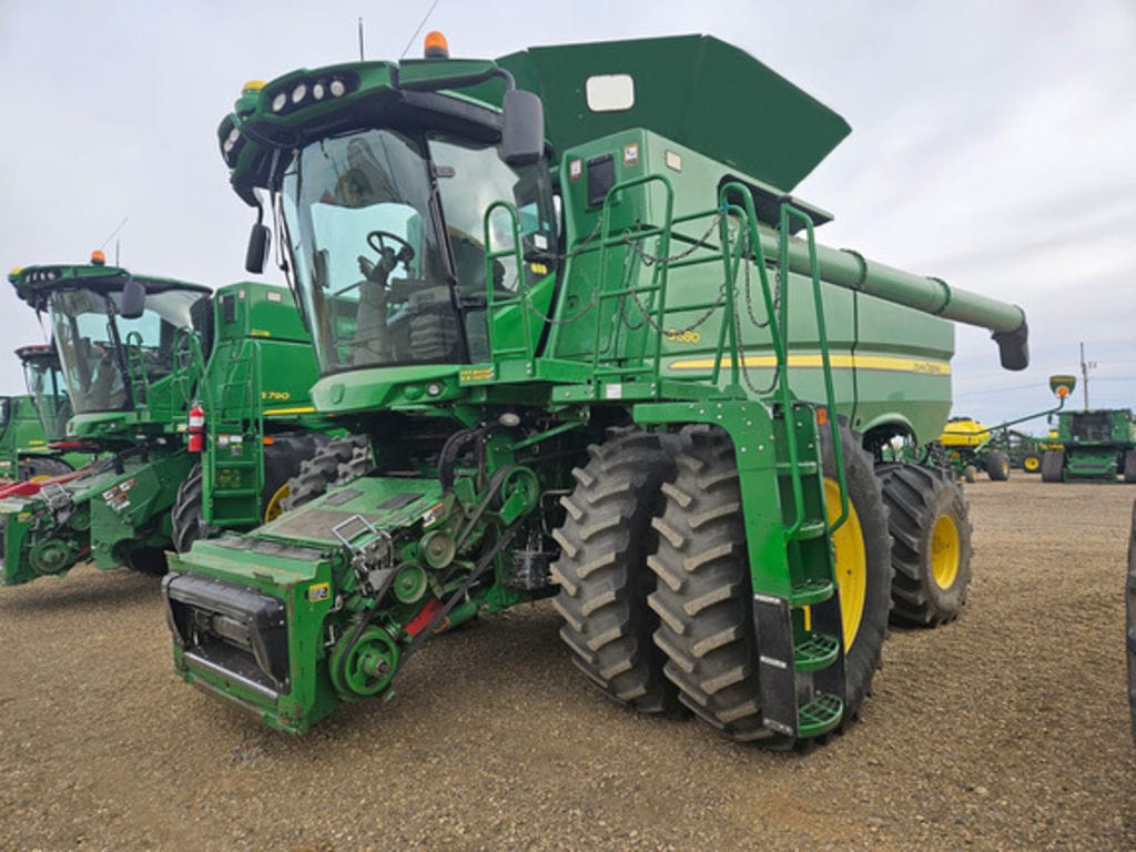 2017 John Deere S680