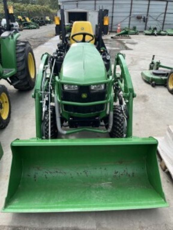 2022 John Deere 1025R