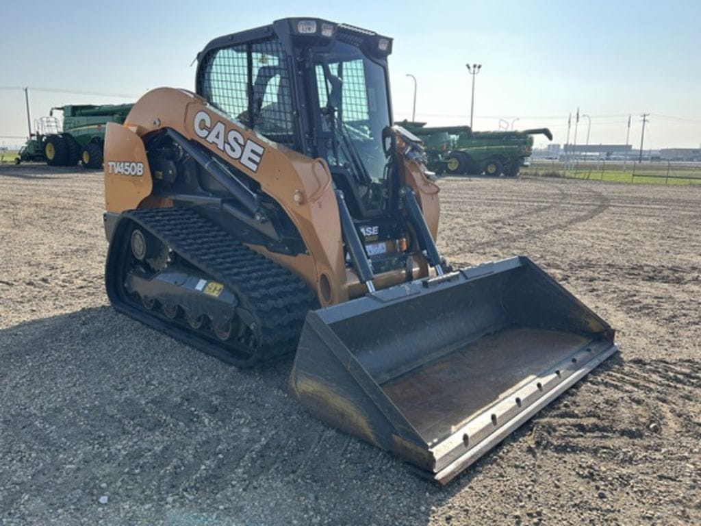 2022 Case TV450B