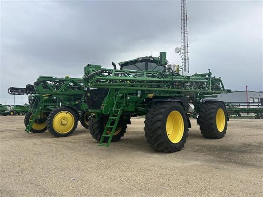 2024 John Deere 616R
