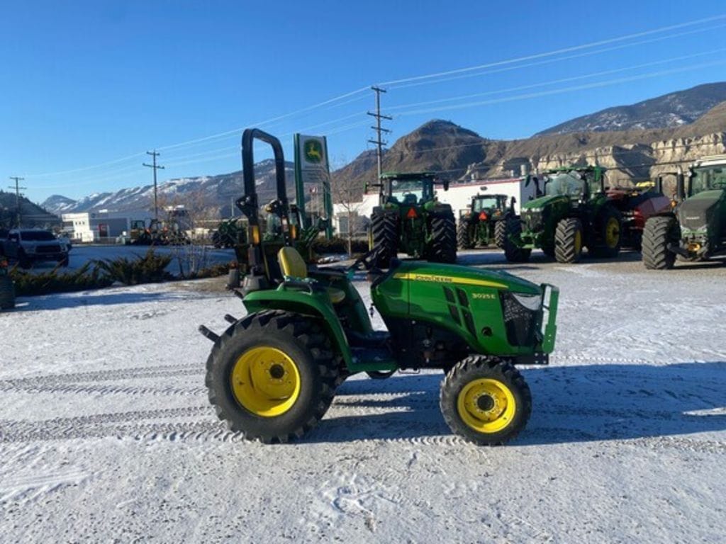 2023 John Deere 3025E