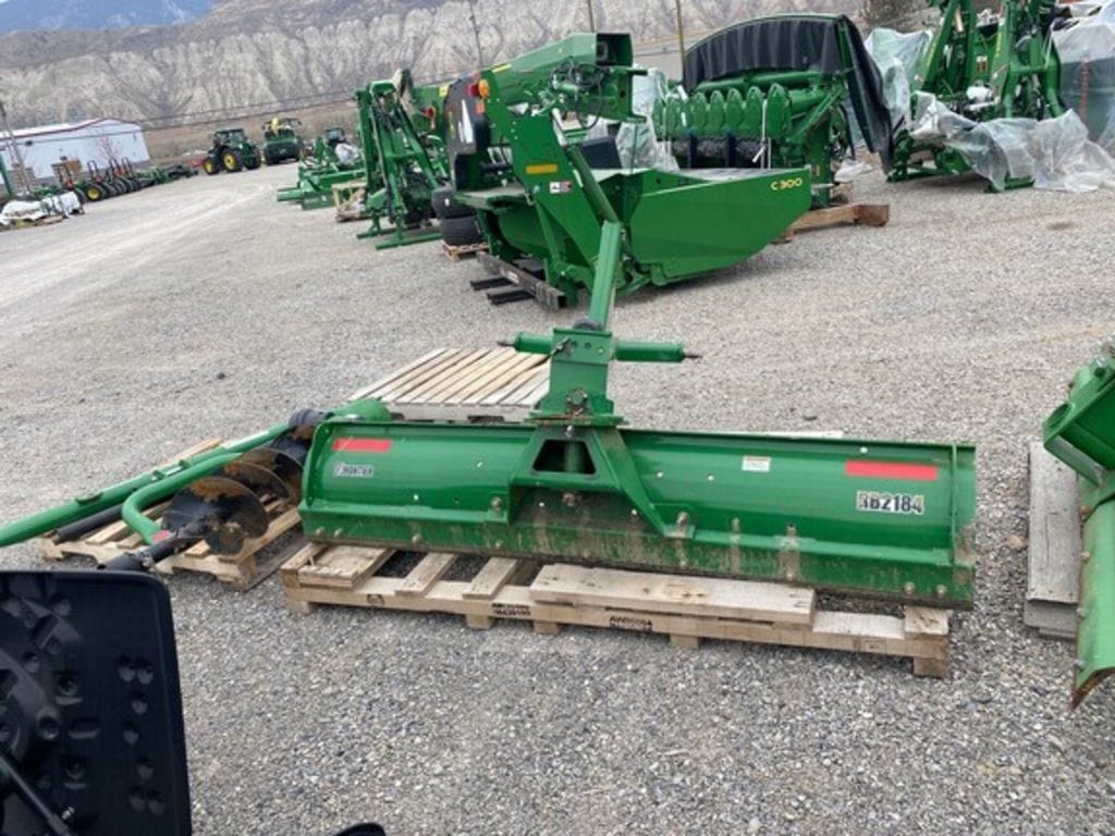 2022 Frontier RB2184
