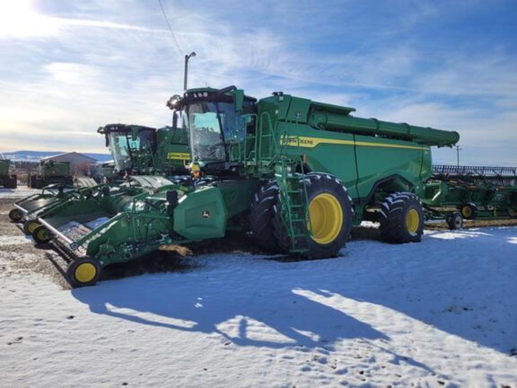 2022 John Deere X9 1100
