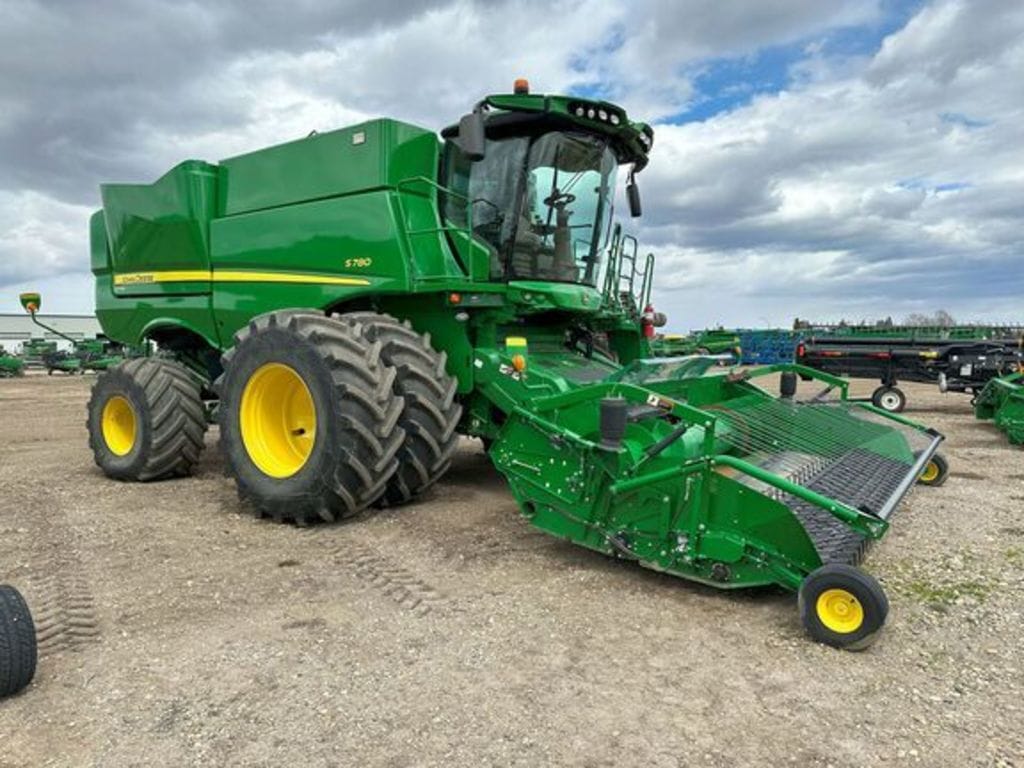 2019 John Deere S780