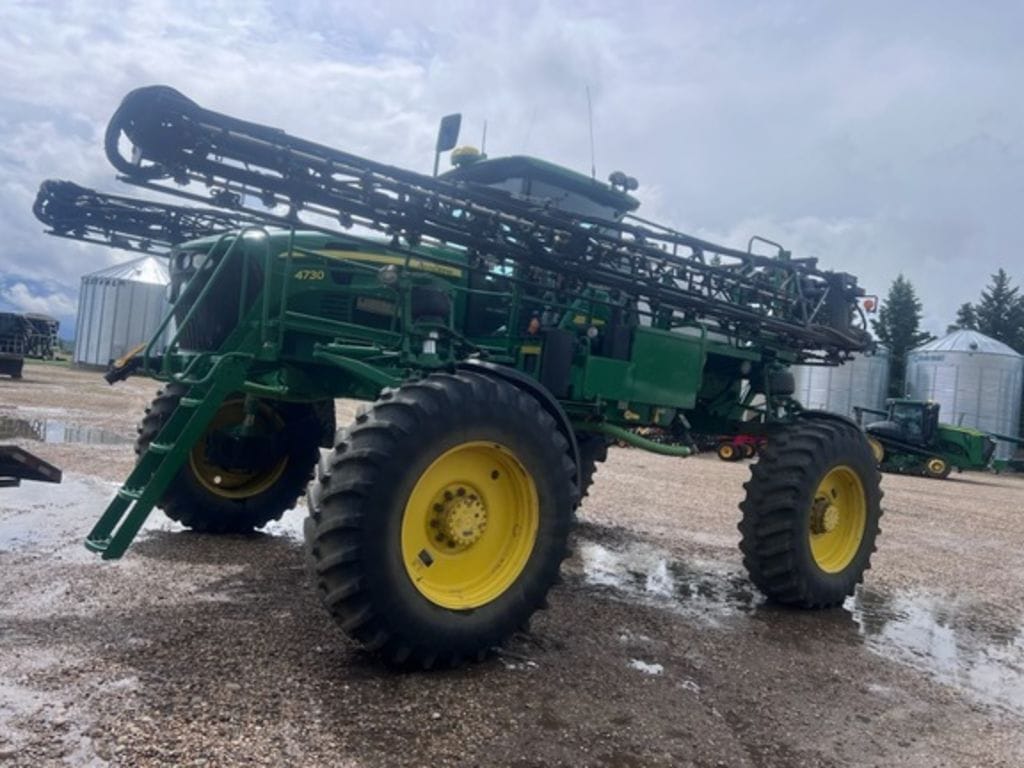 2013 John Deere 4730
