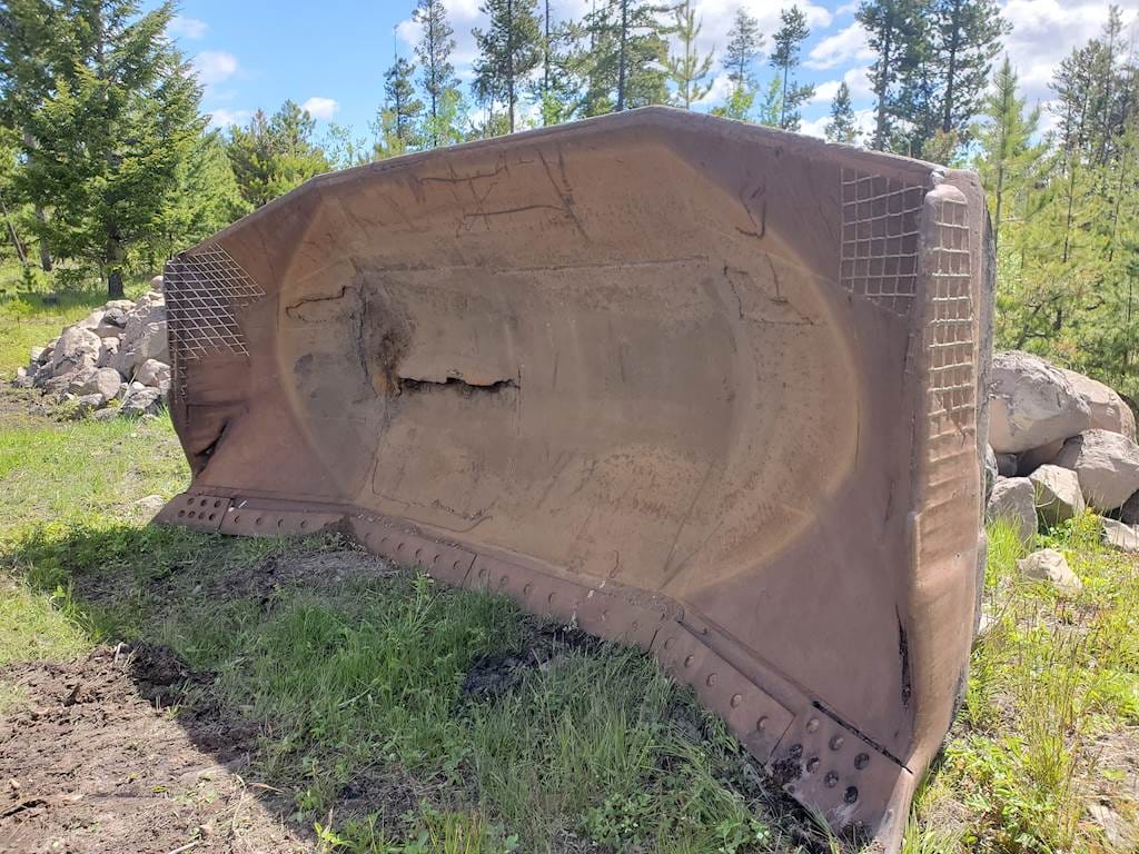 Weldco-Beales Cat  D8L U-Blade