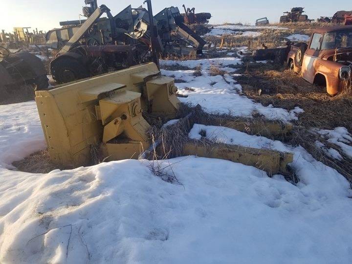 Cushion dozer For D9G, D9H Dozers