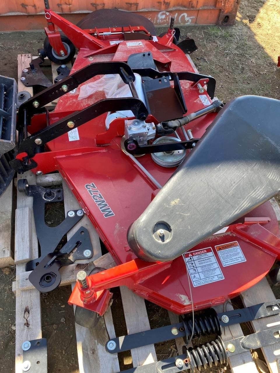 2018 CASE IH MW272S