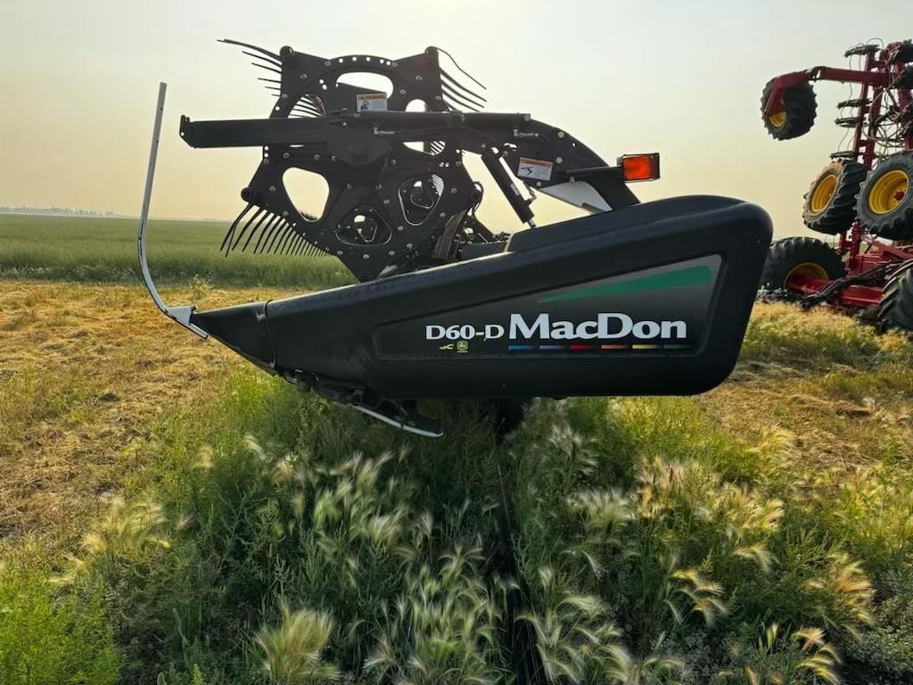 2011 MAC DON D60