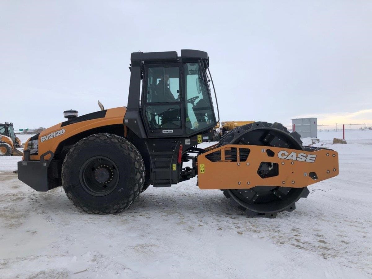 2020 CASE SV212D