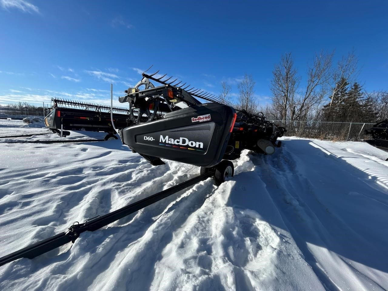 2012 MAC DON D60