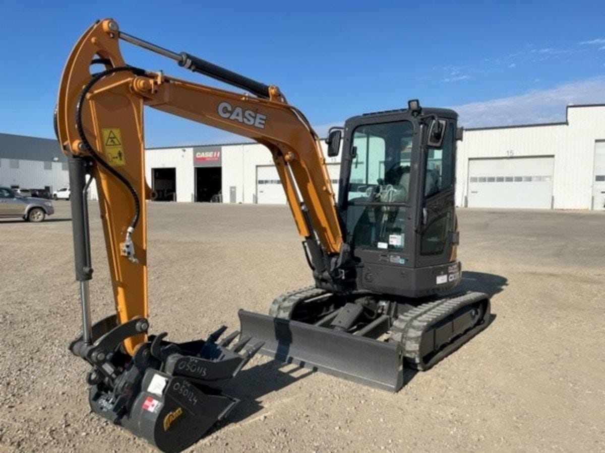 2023 CASE CX37C